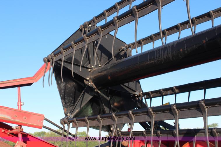 image for item I5753 2001 Case IH 1020 flex head