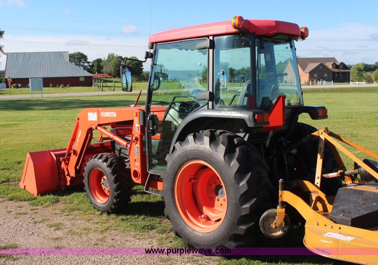 image for item I5759 2003 Kubota L3430 MFWD tractor