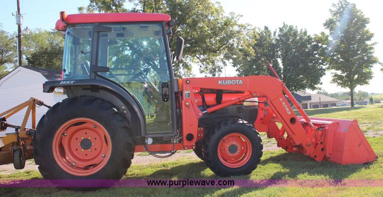 image for item I5759 2003 Kubota L3430 MFWD tractor