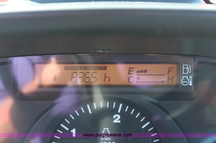 image for item I5759 2003 Kubota L3430 MFWD tractor