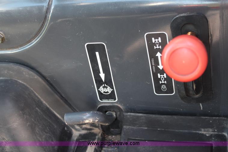 image for item I5759 2003 Kubota L3430 MFWD tractor