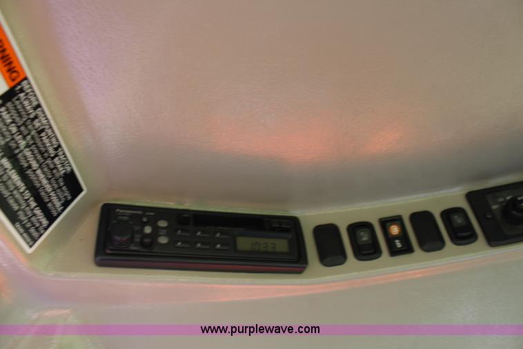 image for item I5759 2003 Kubota L3430 MFWD tractor