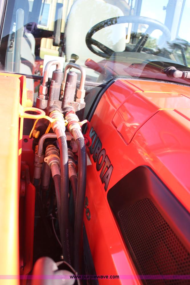 image for item I5759 2003 Kubota L3430 MFWD tractor