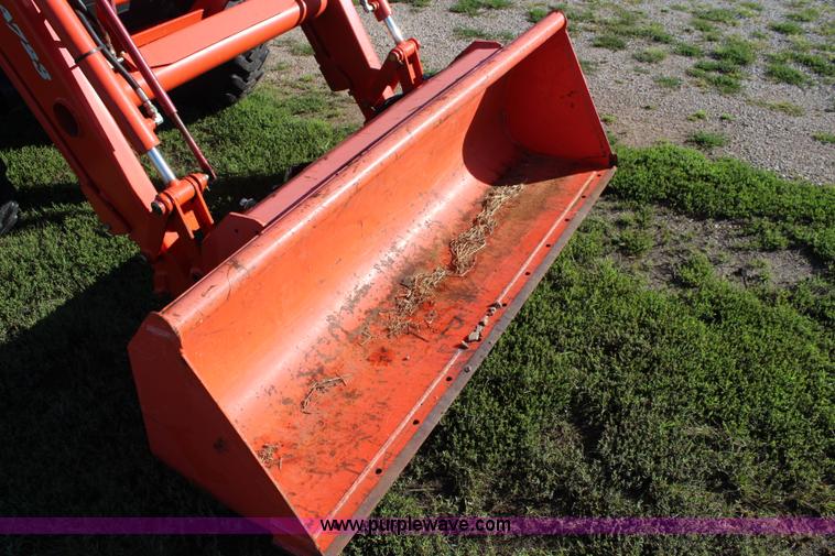 image for item I5759 2003 Kubota L3430 MFWD tractor