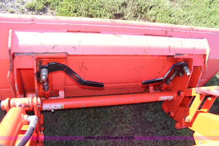 image for item I5759 2003 Kubota L3430 MFWD tractor