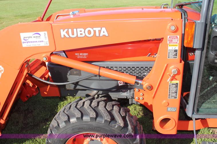 image for item I5759 2003 Kubota L3430 MFWD tractor