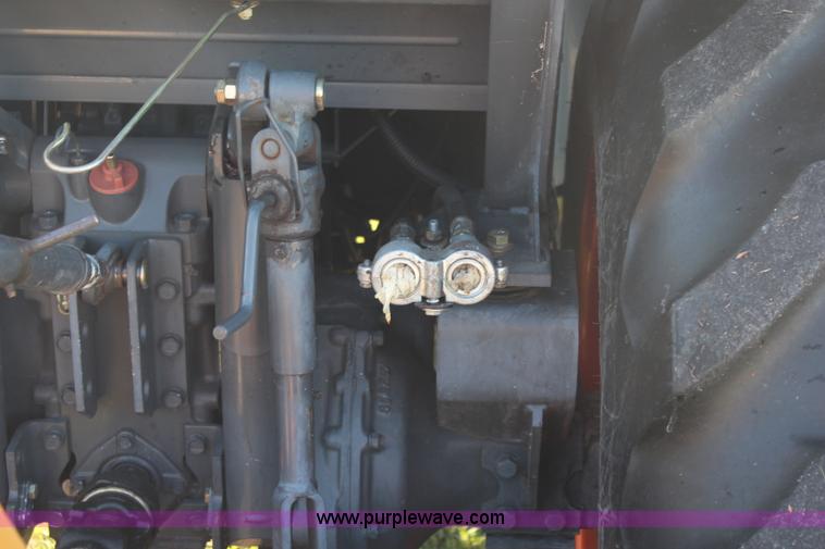 image for item I5759 2003 Kubota L3430 MFWD tractor