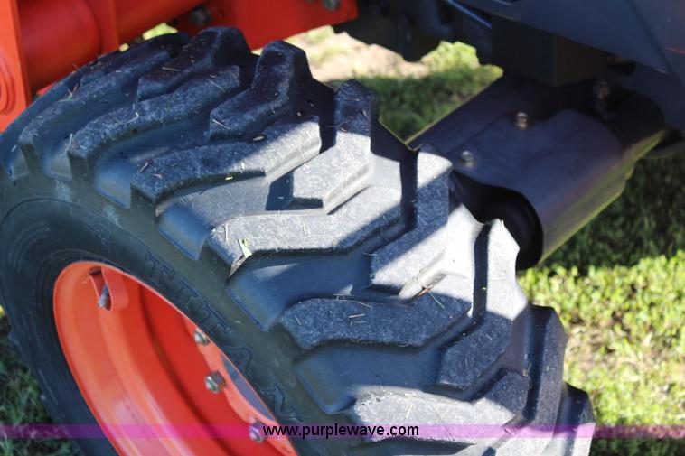 image for item I5759 2003 Kubota L3430 MFWD tractor