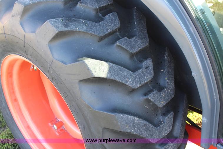 image for item I5759 2003 Kubota L3430 MFWD tractor