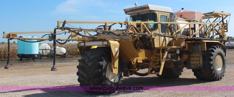 image for item I5856 1996 Ag-Chem Big A 2800 self-propelled sprayer