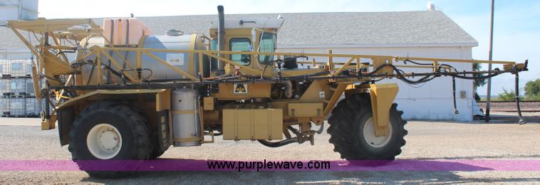 image for item I5856 1996 Ag-Chem Big A 2800 self-propelled sprayer