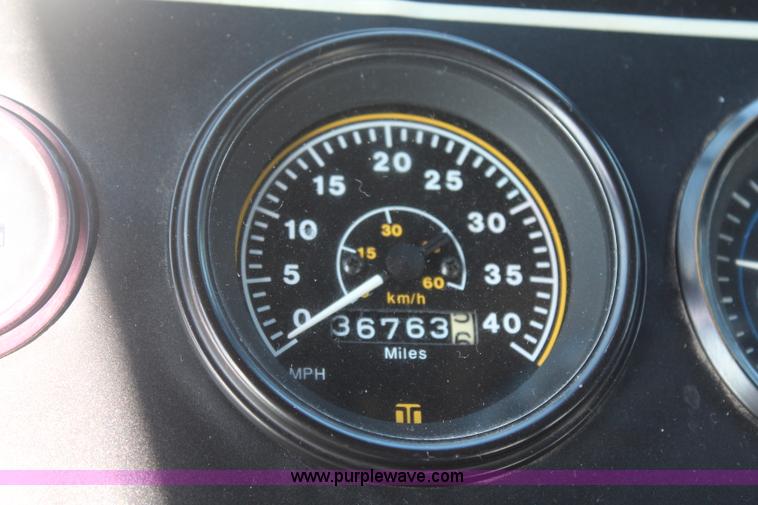 image for item I5856 1996 Ag-Chem Big A 2800 self-propelled sprayer