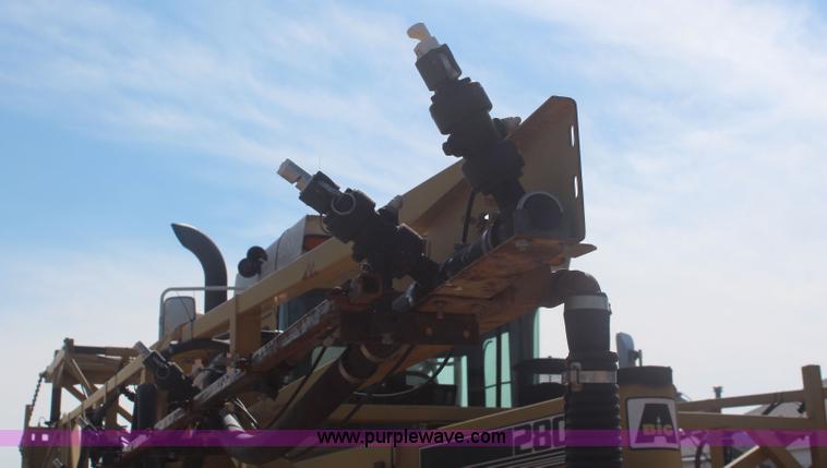 image for item I5856 1996 Ag-Chem Big A 2800 self-propelled sprayer
