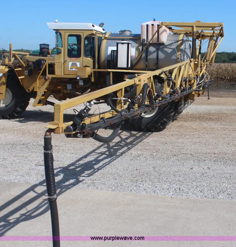 image for item I5856 1996 Ag-Chem Big A 2800 self-propelled sprayer
