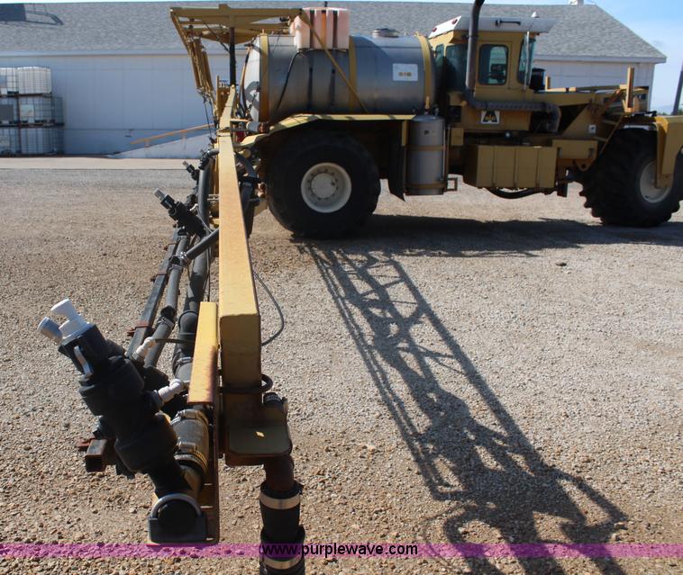 image for item I5856 1996 Ag-Chem Big A 2800 self-propelled sprayer