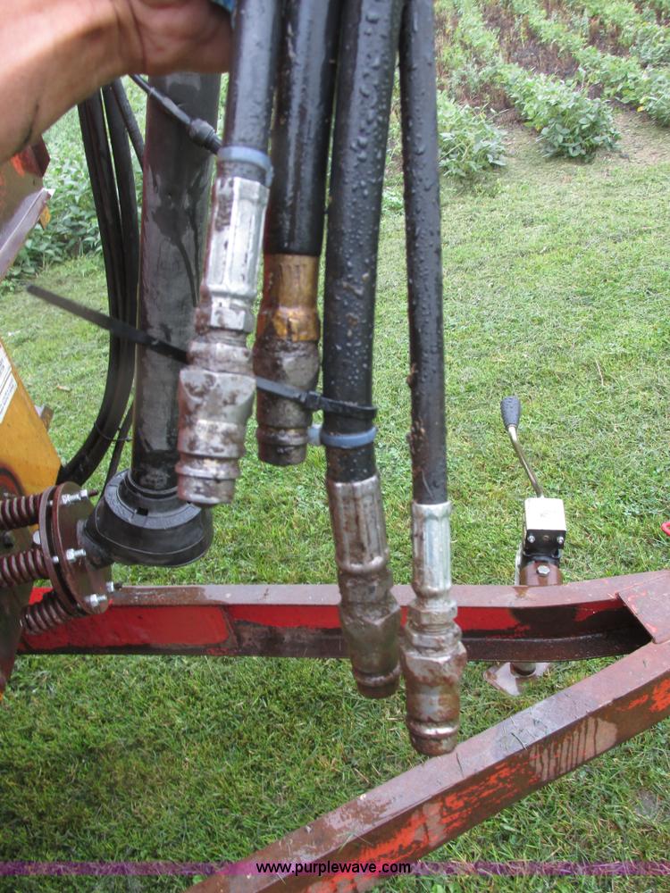 image for item I6149 Knight RA2300 feed mixer wagon