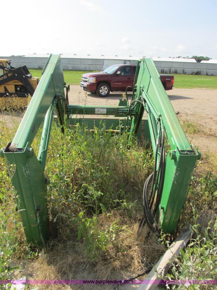 image for item I6174 Farm Hand F140B loader