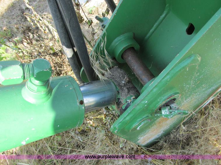 image for item I6174 Farm Hand F140B loader