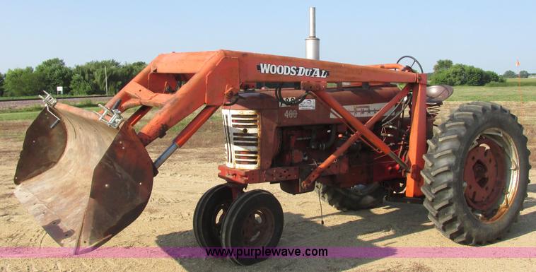 image for item I6177 McCormick Farmall 400 tractor