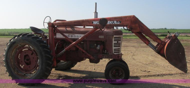 image for item I6177 McCormick Farmall 400 tractor