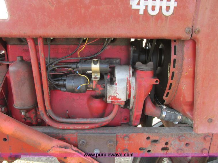 image for item I6177 McCormick Farmall 400 tractor