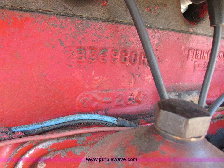 image for item I6177 McCormick Farmall 400 tractor