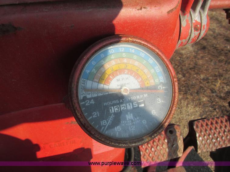 image for item I6178 McCormick Farmall 350 tractor