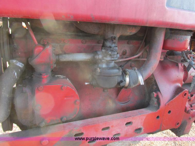 image for item I6178 McCormick Farmall 350 tractor