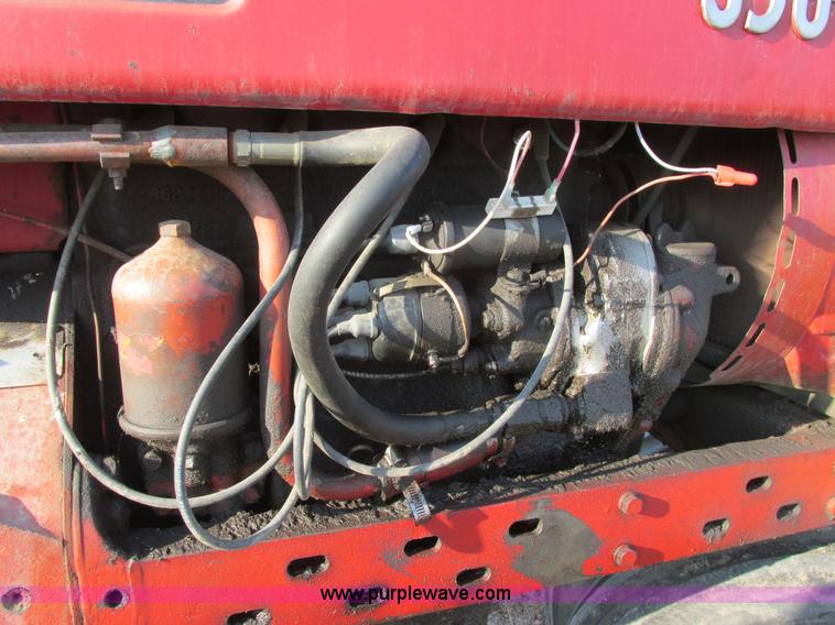 image for item I6178 McCormick Farmall 350 tractor