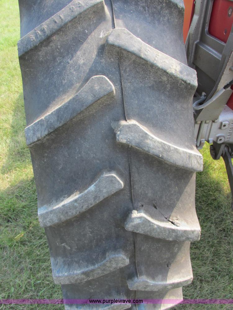 image for item I6193 1979 Massey Ferguson 255 tractor