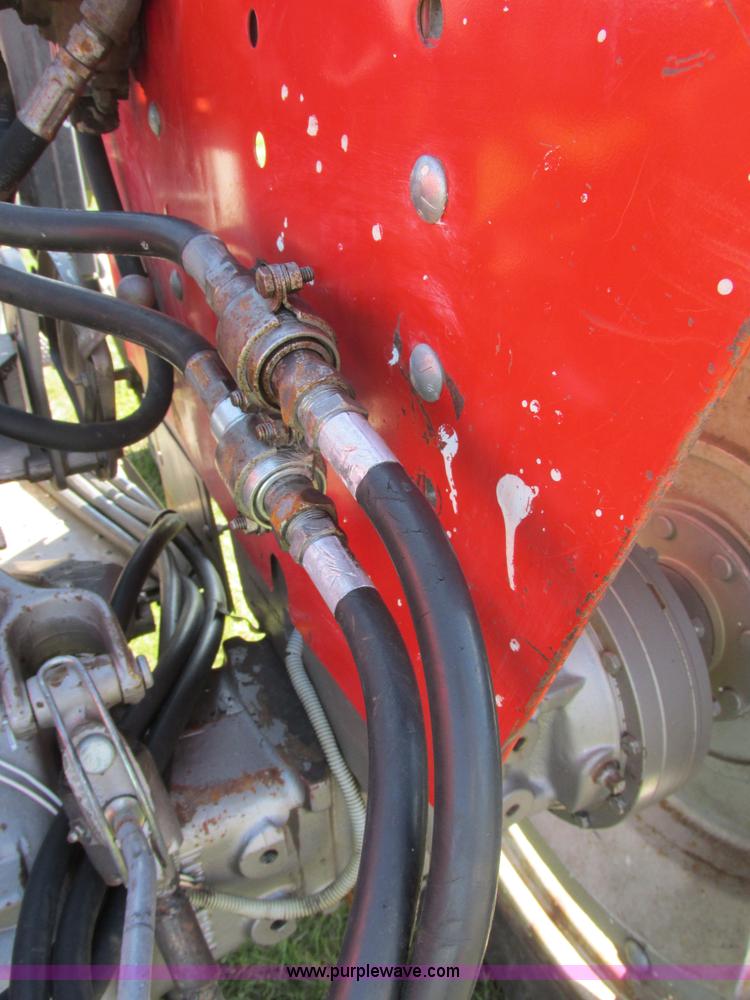 image for item I6193 1979 Massey Ferguson 255 tractor