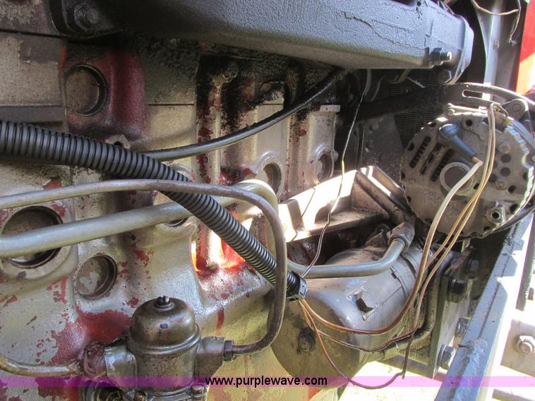 image for item I6193 1979 Massey Ferguson 255 tractor