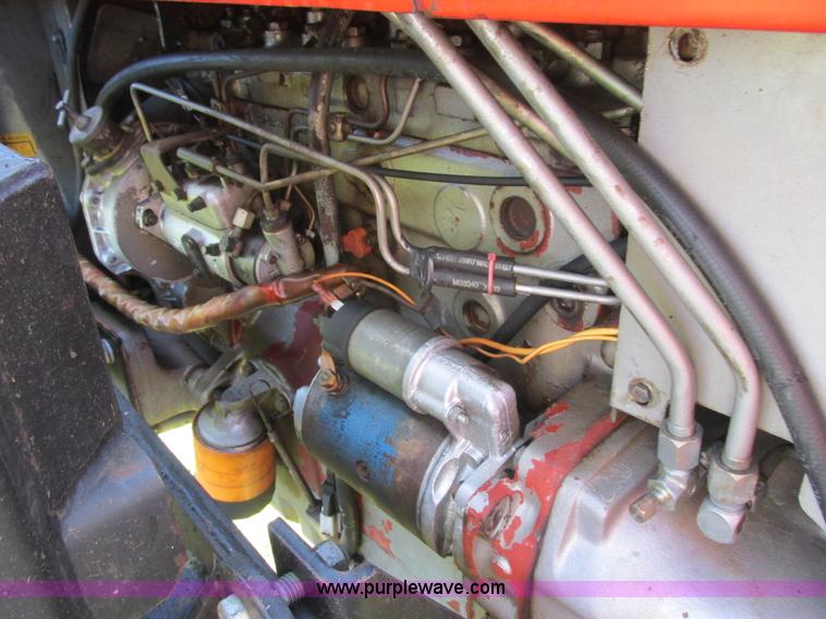 image for item I6193 1979 Massey Ferguson 255 tractor