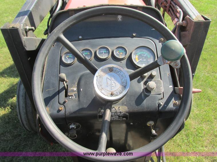 image for item I6193 1979 Massey Ferguson 255 tractor