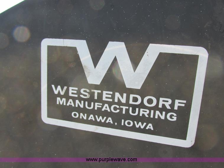 image for item I6193 1979 Massey Ferguson 255 tractor