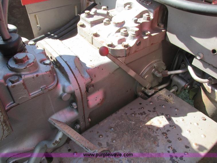 image for item I6193 1979 Massey Ferguson 255 tractor