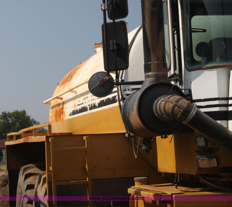 image for item I7260 Ag-Chem TerraGator 2505 floater