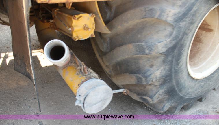 image for item I7260 Ag-Chem TerraGator 2505 floater