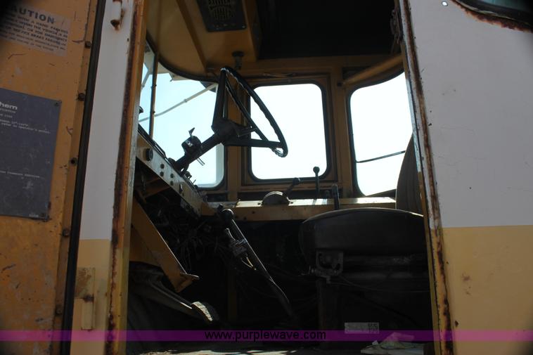 image for item I7261 Ag-Chem TerraGator 1603 floater