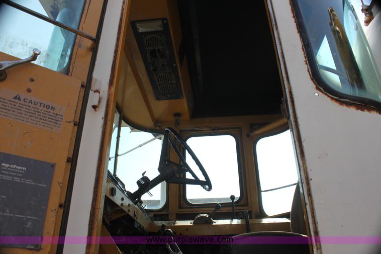 image for item I7261 Ag-Chem TerraGator 1603 floater