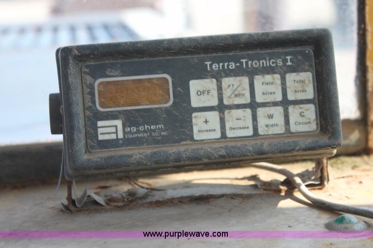 image for item I7261 Ag-Chem TerraGator 1603 floater