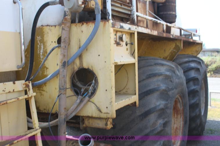 image for item I7261 Ag-Chem TerraGator 1603 floater