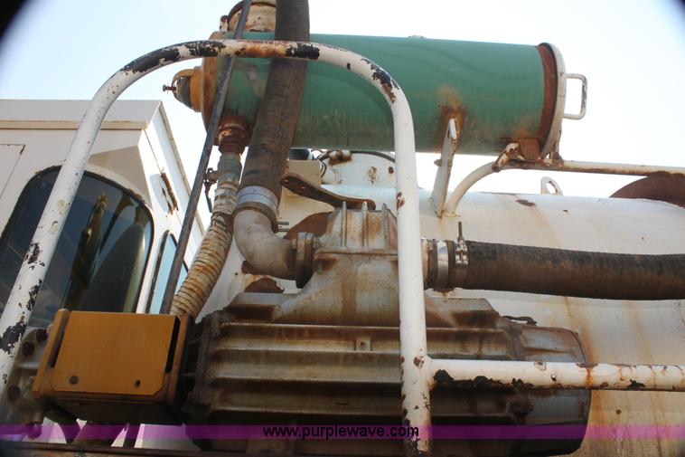 image for item I7261 Ag-Chem TerraGator 1603 floater