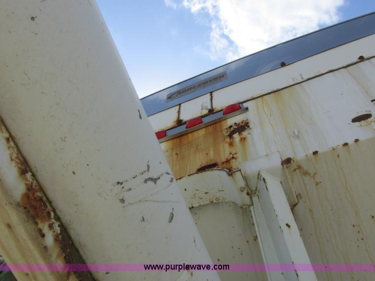 image for item I8964 1985 International F9370 tender truck