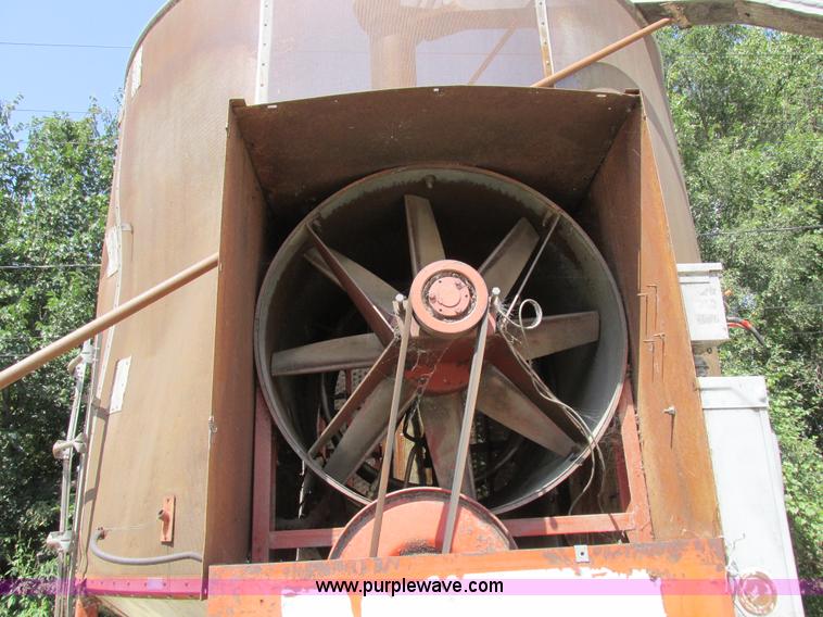 image for item I8965 G&T 570 grain dryer