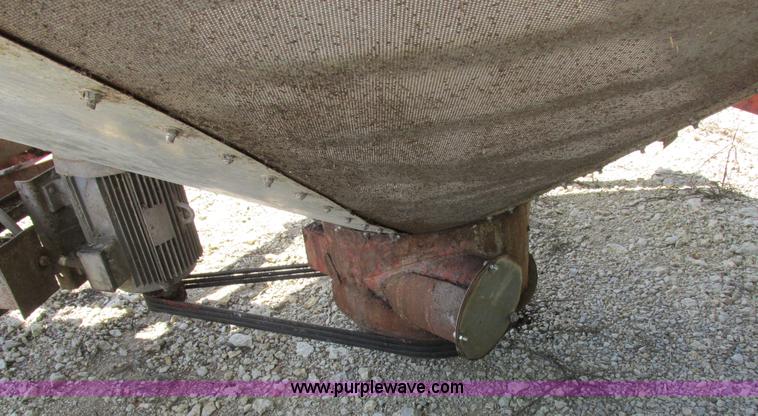 image for item I8965 G&T 570 grain dryer