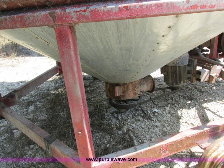 image for item I8966 Gilmore & Tatge 580 grain dryer