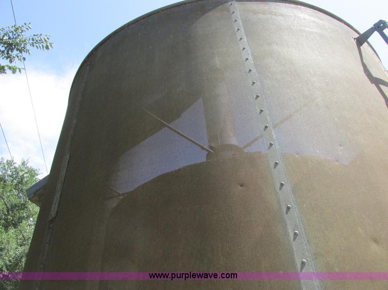 image for item I8966 Gilmore & Tatge 580 grain dryer