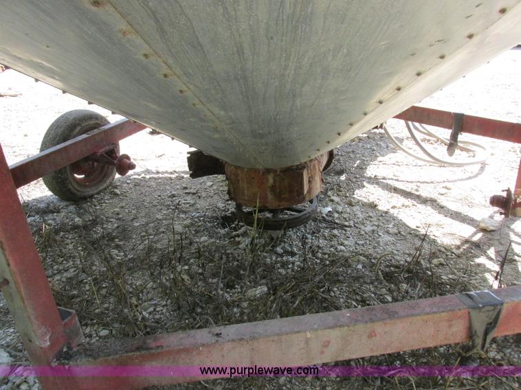 image for item I8966 Gilmore & Tatge 580 grain dryer