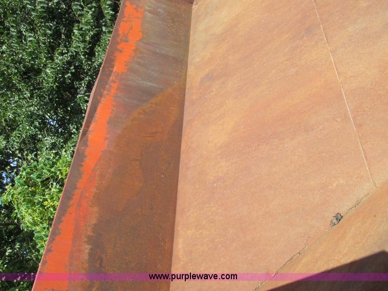 image for item I8967 Korhumel 220 gravity flow grain cart